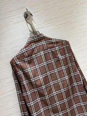kẻ caro nâu trắng